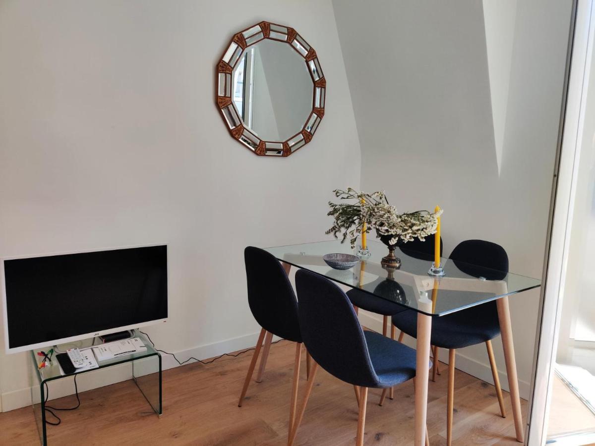 ניס Top Floor Nest, Balcony Close To Sea And Old-Town מראה חיצוני תמונה